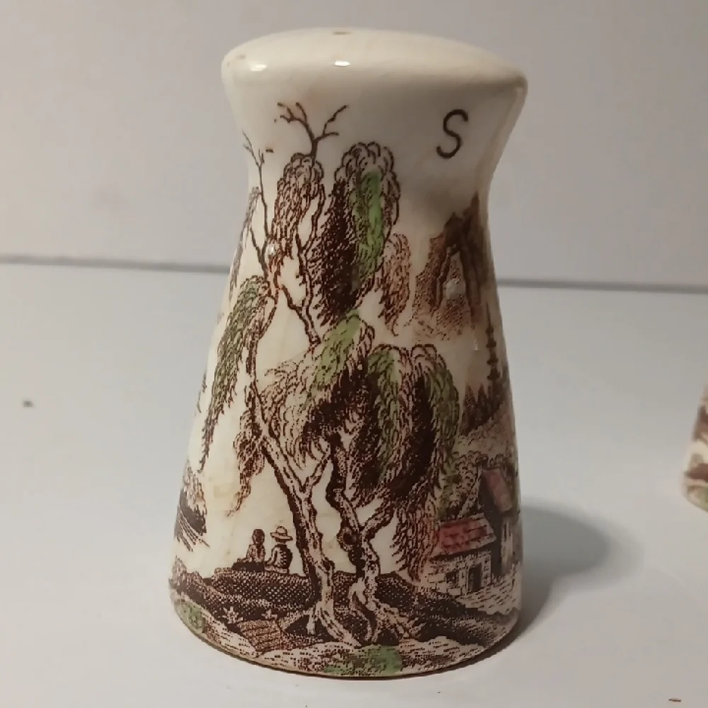 Nasco charming ceramic